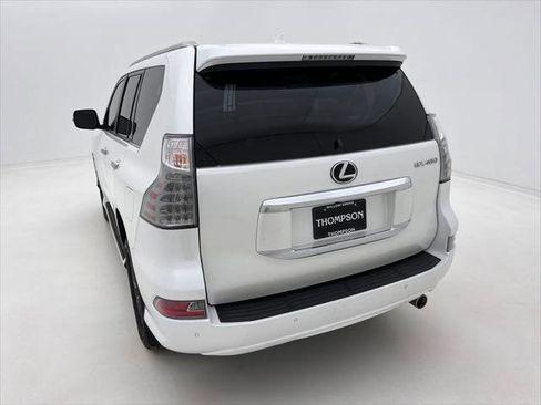 Certified 2023 Lexus GX 460 Premium w/ Premium Package image 13