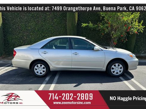 Used 2004 Toyota Camry LE image 5