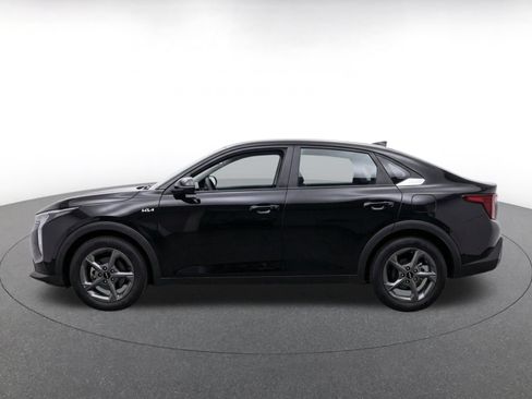 Used 2025 Kia K4 FWD image 4