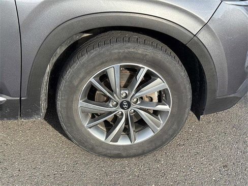Used 2019 Hyundai Santa Fe Limited image 7
