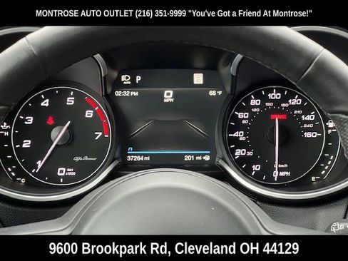 Used 2023 Alfa Romeo Stelvio Ti w/ Active Assist Plus Package image 29