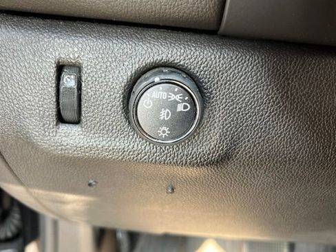 Used 2021 GMC Canyon Elevation w/ Trailering Package RWD image 6