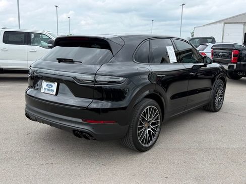 Used 2022 Porsche Cayenne S AWD/4WD image 37