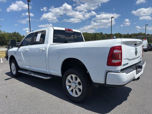 Used 2023 RAM 2500 Laramie AWD/4WD image 7
