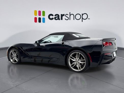 Used 2018 Chevrolet Corvette Stingray Convertible Z51 2LT image 3