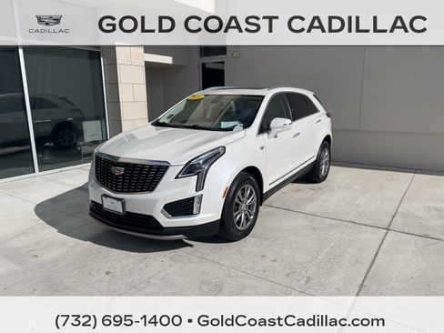 Used 2021 Cadillac XT5 Premium Luxury image 1