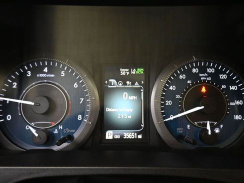 Used 2018 Toyota Sienna Limited image 15