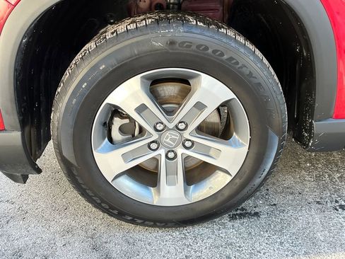 Used 2025 Honda Pilot EX-L image 23