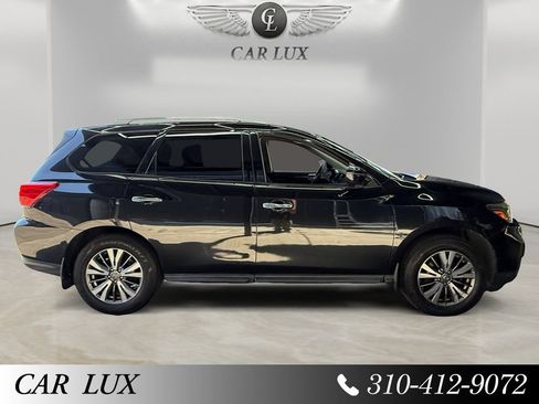 Used 2018 Nissan Pathfinder S FWD image 6
