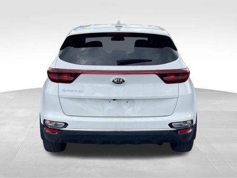Used 2020 Kia Sportage LX AWD/4WD image 8
