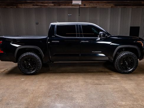 Used 2022 Toyota Tundra SR5 image 11