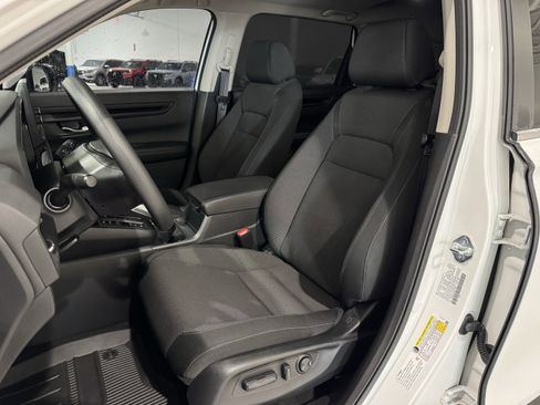 Used 2025 Honda CR-V EX image 25