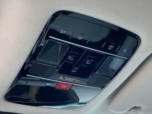 Used 2024 Hyundai Santa Fe Calligraphy FWD image 19