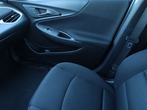 Used 2023 Chevrolet Malibu LT image 11