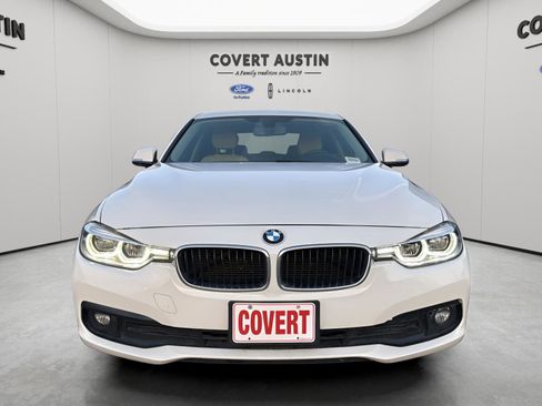 Used 2018 BMW 320i Sedan image 7
