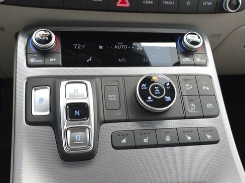 Certified 2023 Hyundai Palisade Calligraphy w/ Cargo Package image 18