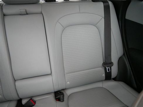 Used 2019 Hyundai Kona Ultimate image 14