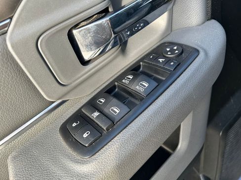 Used 2017 RAM 1500 Big Horn AWD/4WD image 16