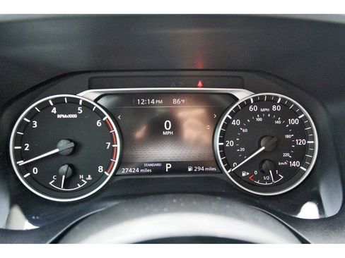 Used 2023 Nissan Rogue SV w/ SV Premium B Package image 10