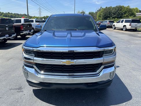 Used 2017 Chevrolet Silverado 1500 LT w/ All Star Edition AWD/4WD image 7