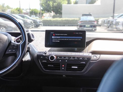 Used 2019 BMW i3 RWD image 17