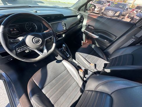 Used 2019 Nissan Kicks SR w/ SR Premium Package image 15