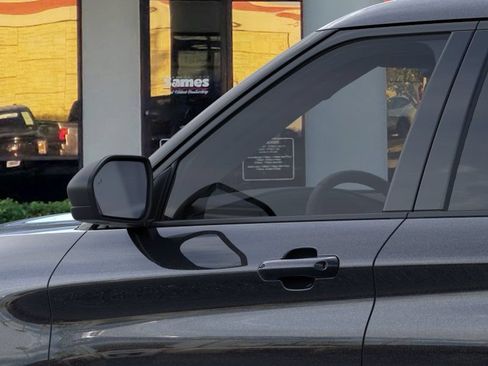 New 2026 Ford Explorer Active RWD image 20
