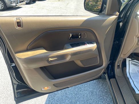 Used 2007 Honda Pilot EX-L image 12