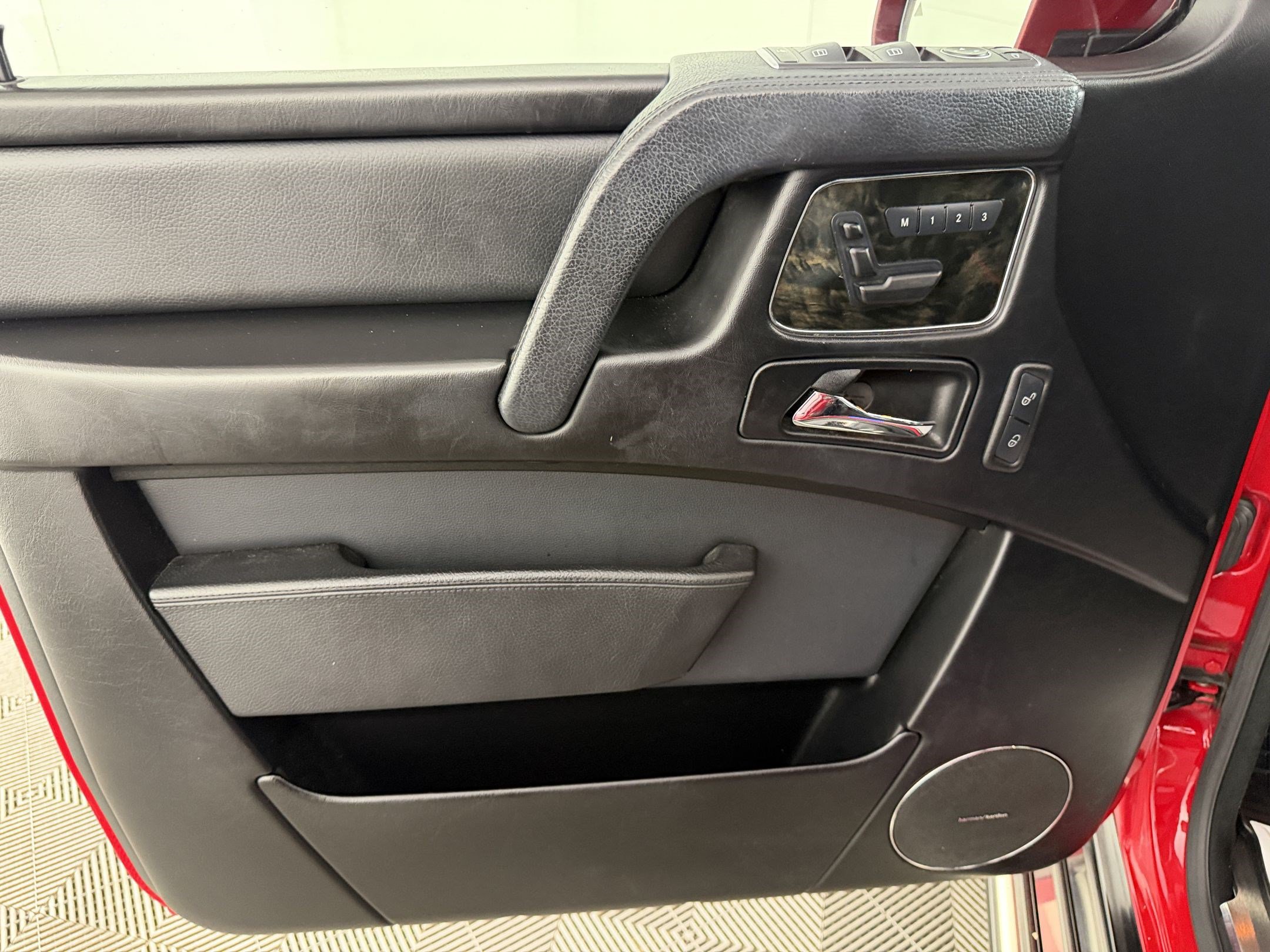 Used 2016 Mercedes-Benz G 550 image 14