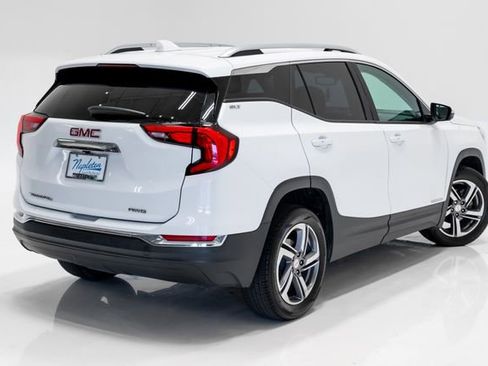 Used 2020 GMC Terrain SLT AWD/4WD image 32