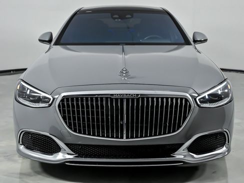 Used 2022 Mercedes-Benz Maybach S 580 4MATIC image 5
