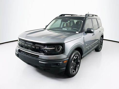 Used 2024 Ford Bronco Sport Outer Banks AWD/4WD image 3