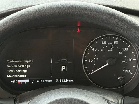 Used 2024 Nissan Kicks SV image 16