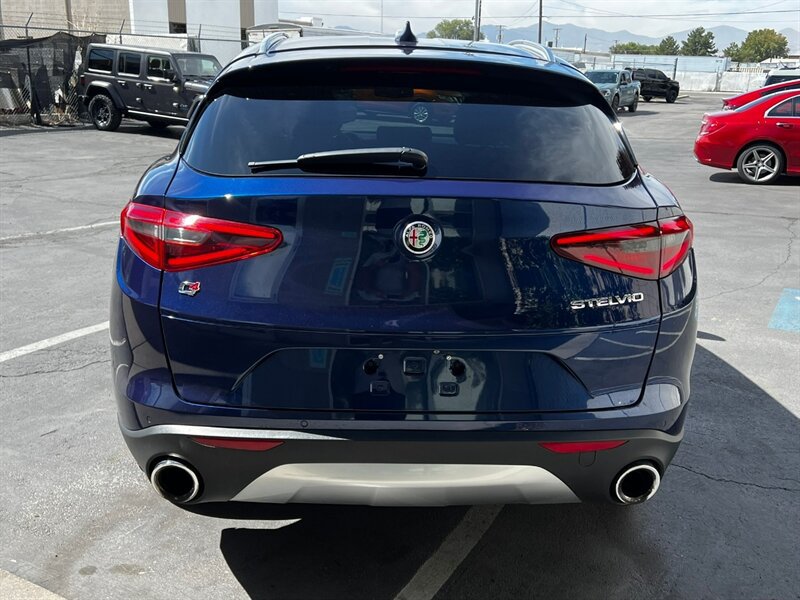 Used 2018 Alfa Romeo Stelvio AWD w/ Cold Weather Package image 6