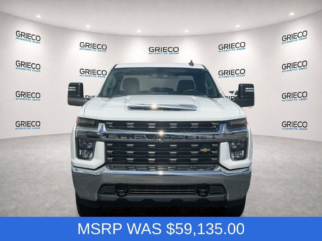 Used 2022 Chevrolet Silverado 2500 LT RWD image 2