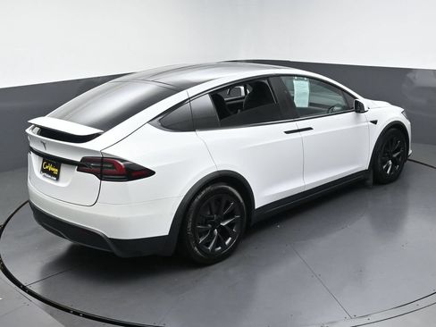 Used 2023 Tesla Model X AWD/4WD image 38