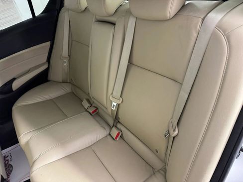 Used 2017 Acura ILX FWD image 35