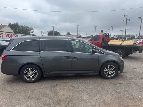 Used 2011 Honda Odyssey EX-L image 4