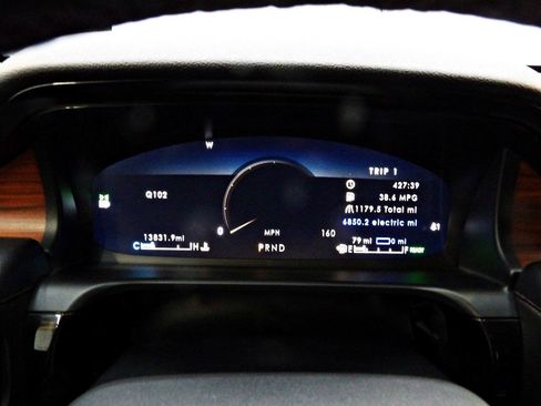 Used 2022 Lincoln Aviator Grand Touring w/ Equipment Group 301A AWD/4WD image 16