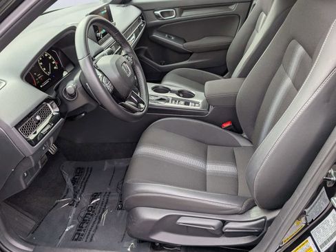 Certified 2025 Honda Civic Sport image 13