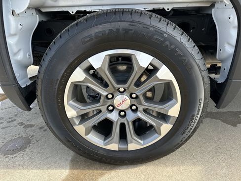 Used 2025 GMC Sierra 1500 Pro w/ Pro Value Package image 21