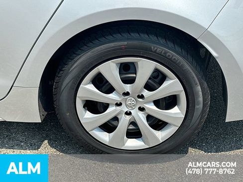 Used 2024 Toyota Corolla LE FWD image 22