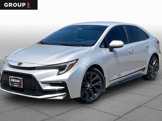 Used 2023 Toyota Corolla SE FWD video 1