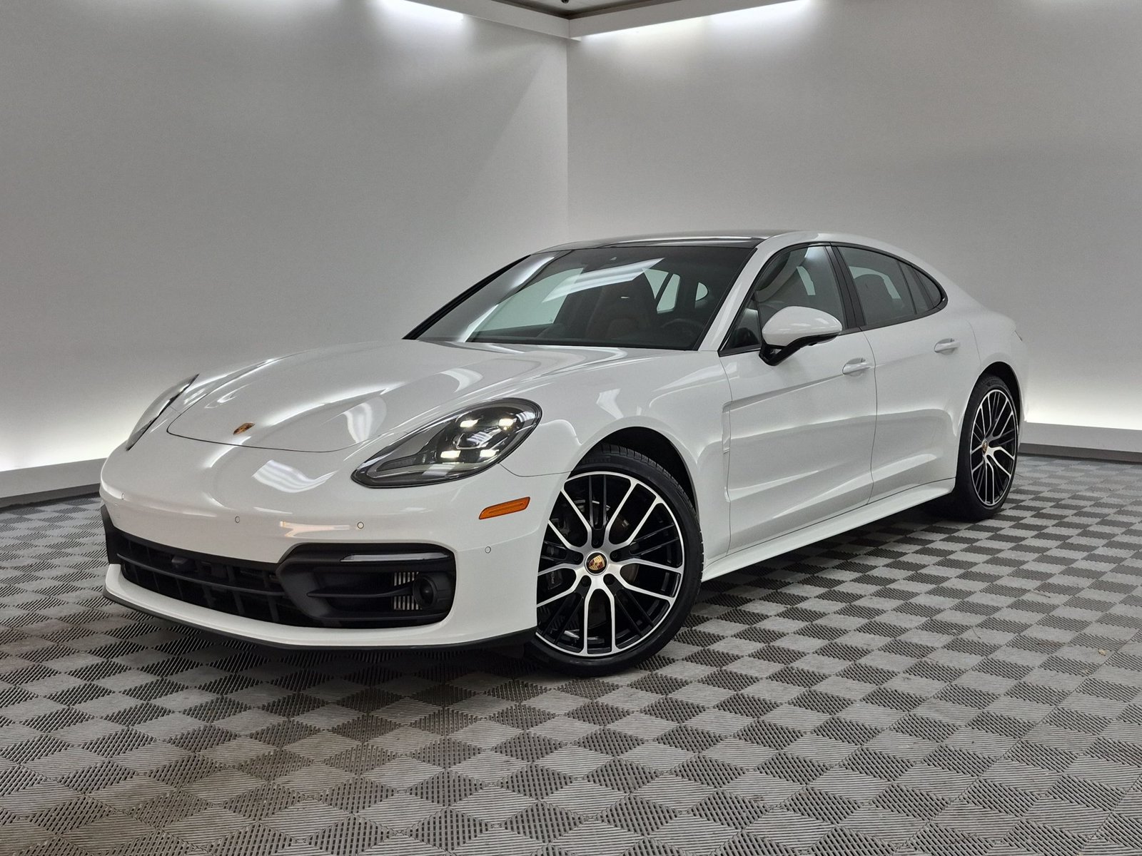 Used 2023 Porsche Panamera Platinum Edition w/ Sport Chrono Package RWD image 1