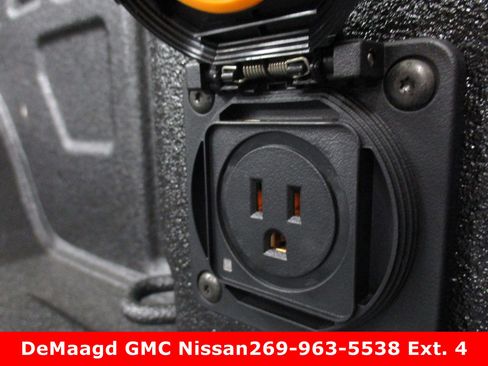 New 2026 GMC Sierra 1500 AT4 w/ AT4 Premium Package image 8