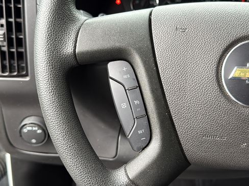 Used 2024 Chevrolet Express 2500 w/ Driver Convenience Package RWD image 15