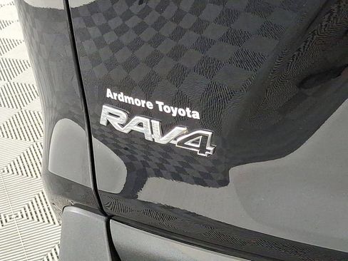 Certified 2023 Toyota RAV4 LE FWD image 23