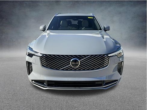 New 2026 Volvo XC90 B6 Plus AWD/4WD image 3