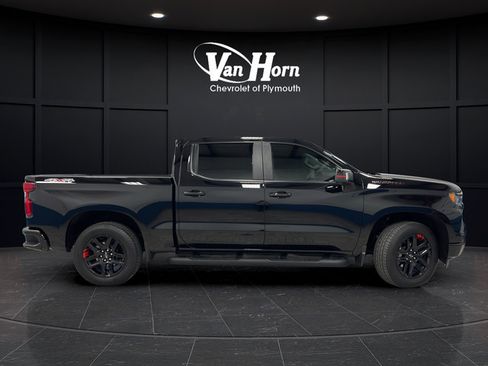 Used 2025 Chevrolet Silverado 1500 RST w/ Redline Edition AWD/4WD image 11