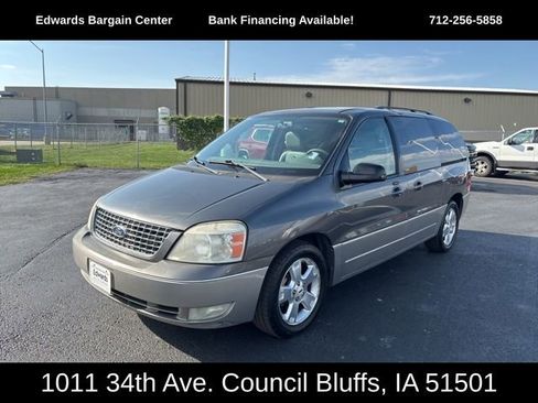 Used 2005 Ford Freestar Limited image 4